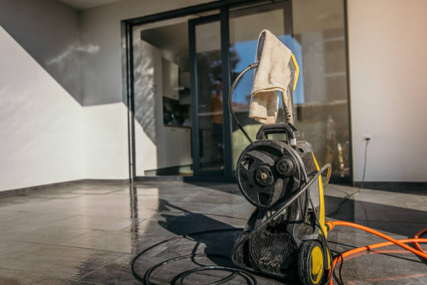 Best Animal Enclosure Cleaning  in Jonesboro, IN